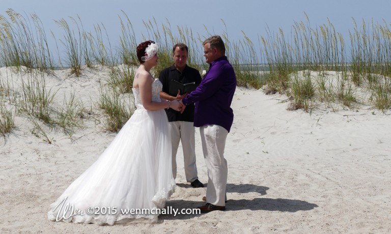 Dan and Katie Intimate Ceremony at Beachview