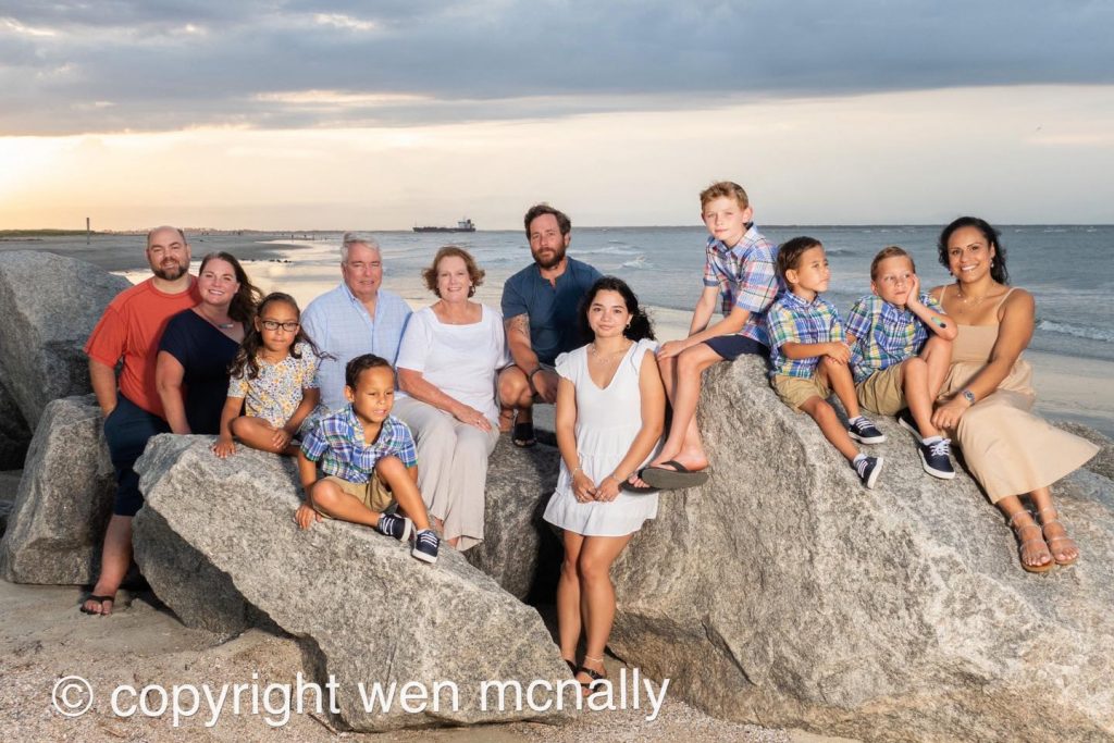 Extended family portraits on Tybee Island